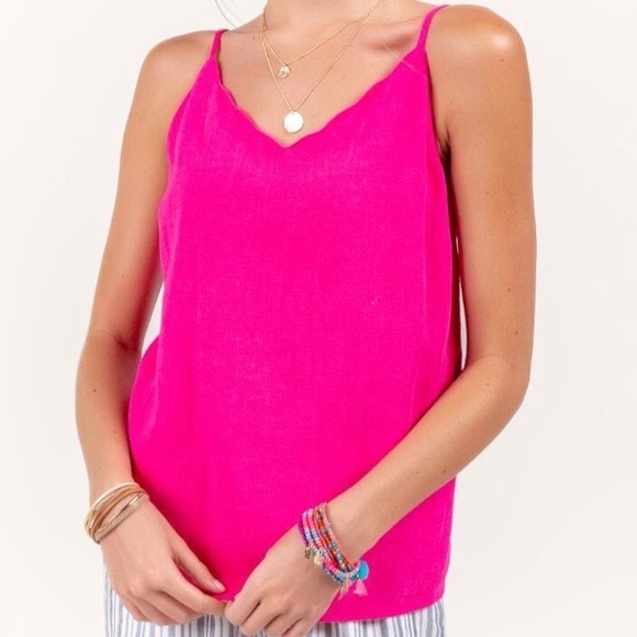 Francesca’s Hot Pink Scalloped Tank Top - Picture 1 of 4